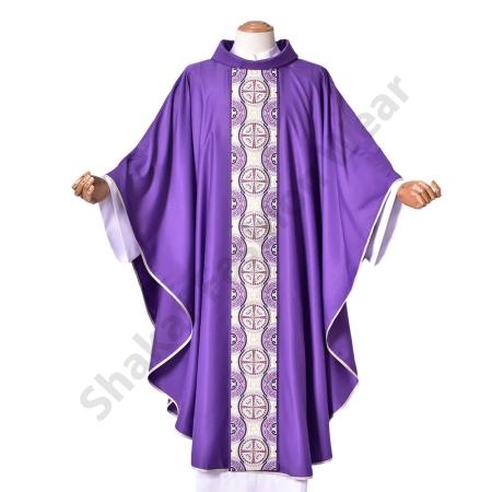 Priestvestment Dress